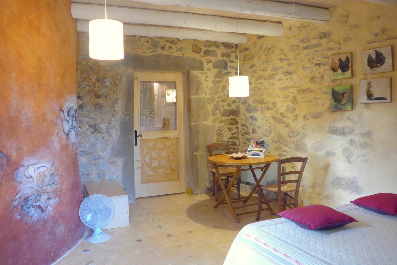 La Colline Bleue Bed & Breakfast Banne ภายนอก รูปภาพ