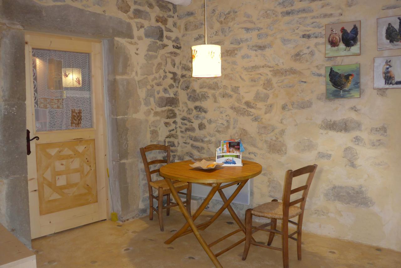 La Colline Bleue Bed & Breakfast Banne ภายนอก รูปภาพ